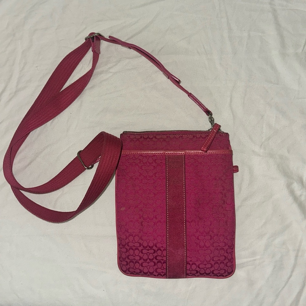 COACH vintage fuchsia logo cross-body bag